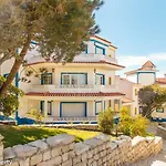 Em D'el Rey-obidos & Surf