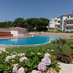 Em D'el Rey-obidos & Surf Апартаменты *